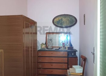 Camera piano terra - Casa indipendente Vicolo Pascoli
 
11, Favara - foto 11
