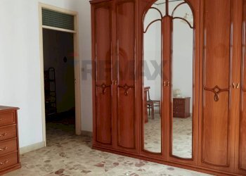 Camera primo piano - Casa indipendente Vicolo Pascoli
 
11, Favara - foto 16