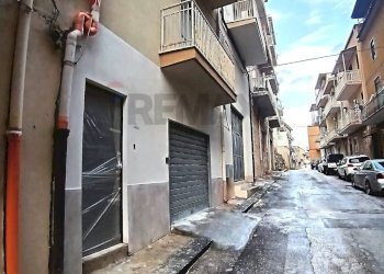Edificio all\'aperto - Appartamento Via Soldato  Tragna
 
10, Favara - foto 3