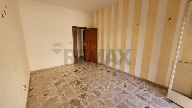 Stanza vuota - Appartamento Via Kennedy
 
56, Favara - foto 1