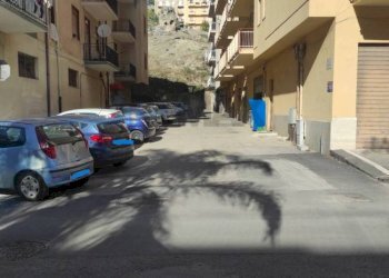 Edificio all\'aperto - Appartamento Via Kennedy
 
56, Favara - foto 5