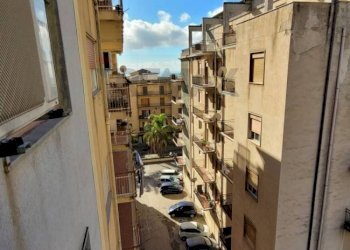 Edificio all\'aperto - Appartamento Via Kennedy
 
56, Favara - foto 18