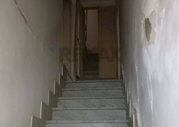 Scale primo piano - Casa indipendente Cortile Corto
 
4, Favara - foto 8