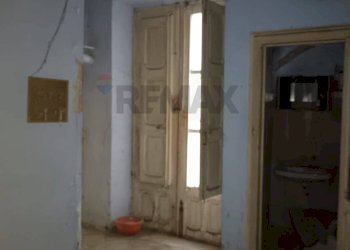Camera primo piano - Casa indipendente Cortile Corto
 
4, Favara - foto 12