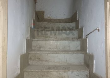 Scale secondo piano - Casa indipendente Cortile Corto
 
4, Favara - foto 13