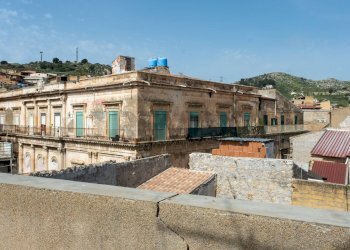 Edificio all\'aperto - Casa indipendente Favara - foto 48