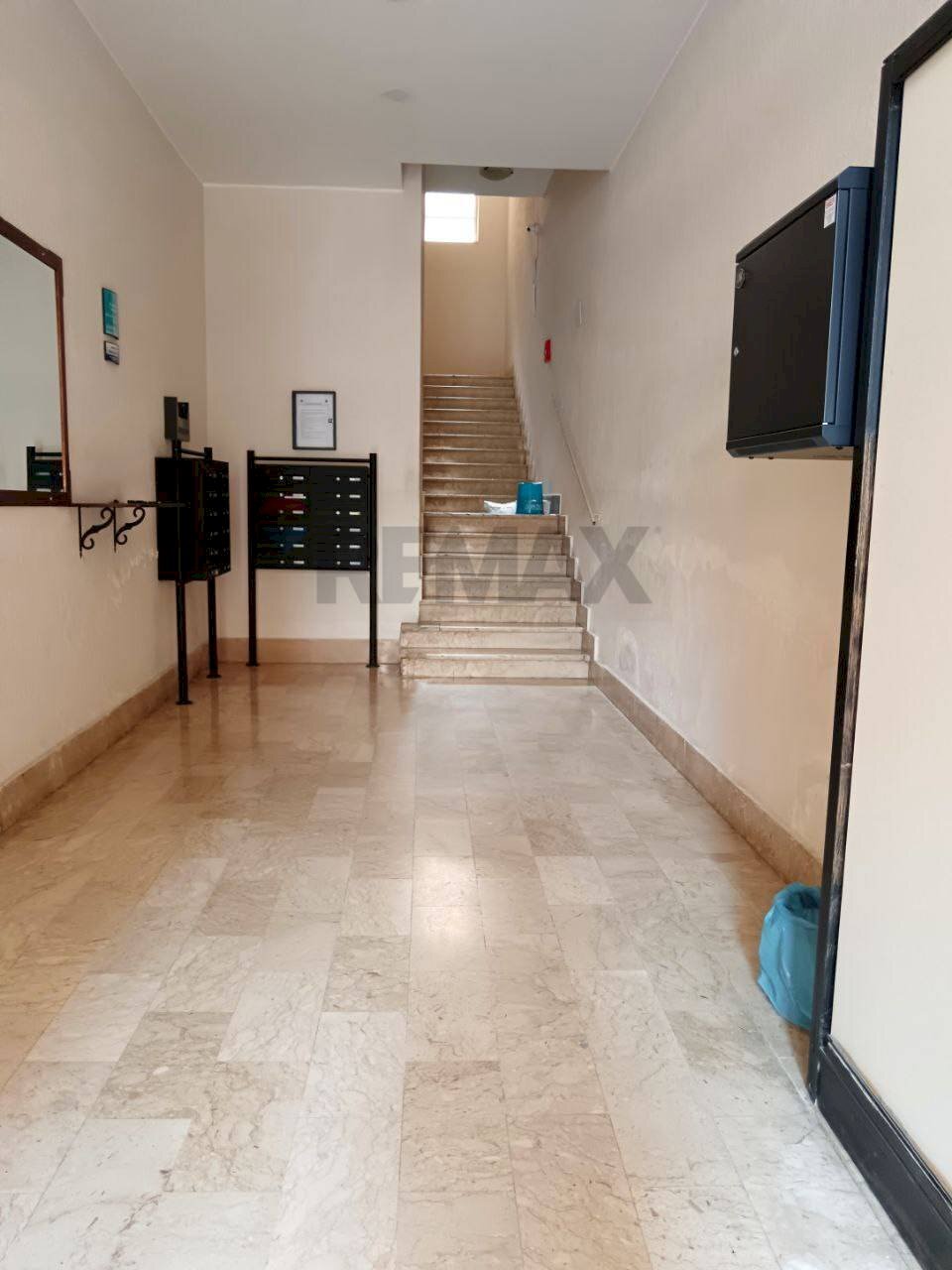 Ricezione / Lobby - Appartamento Via Pier Santi Mattarella
10, Agrigento - foto 3