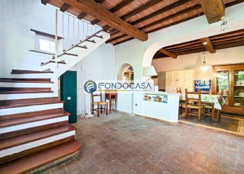 soggiorno con cucina - Quadrilocale Via Cava
 
77, Pietrasanta - foto 3