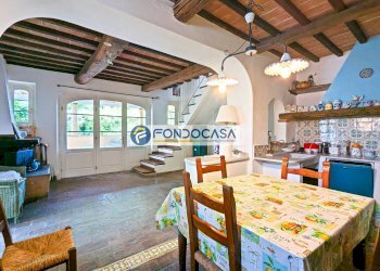 soggiorno con cucina - Quadrilocale Via Cava
 
77, Pietrasanta - foto 7