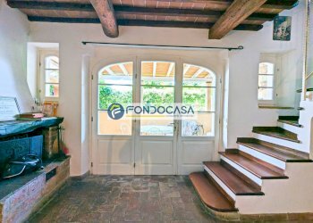 soggiorno con cucina - Quadrilocale Via Cava
 
77, Pietrasanta - foto 9