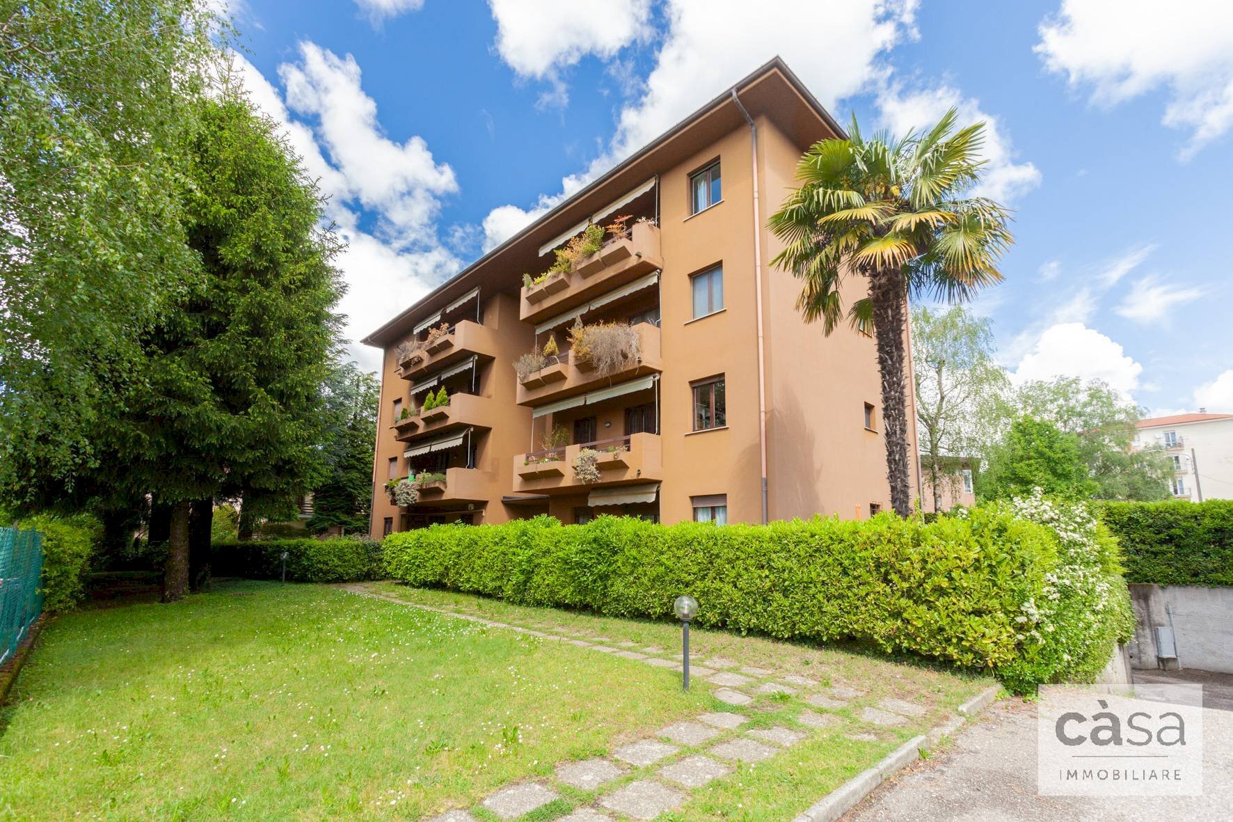 Foto 1 - Trilocale Via Pergine
 
15, Varese - foto 1