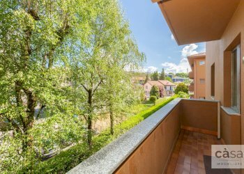 Foto 17 - Three-room apartment Via Pergine
 
15, Varese - photo 17