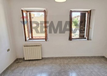 Stanza vuota - Bilocale via luigi cadorna
 
4, Bulgarograsso - foto 12