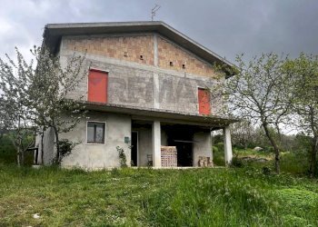 Casa all\'aperto - Casa indipendente CONTRADA SELVA
 
SNC, Toro - foto 5