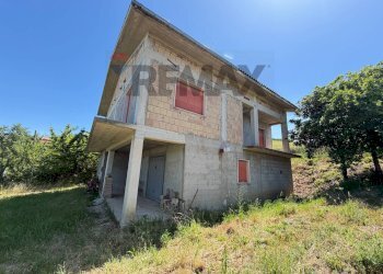 Casa all\'aperto - Independent house CONTRADA SELVA
 
SNC, Toro - photo 10