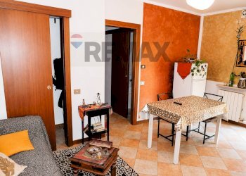 Sala da pranzo - Trilocale Villafranca di Verona - foto 4