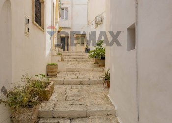Scale - Casa indipendente Via I Orfanelli
 
2, Martina Franca - foto 4
