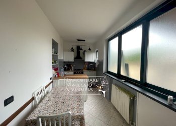 Foto 17 - Four-room apartment via de Simone, Viareggio - photo 17