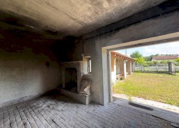 Stanza non arredata - Rustic via Rampini, 4, Fontaneto d'Agogna - photo 5