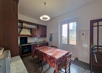 Cucina - Four-room apartment via San Luca, 6, Genova (neighborhood Centro Storico) - photo 6