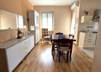Salone - Three-room apartment via Giacomo Leopardi, Spigno Saturnia - photo 1