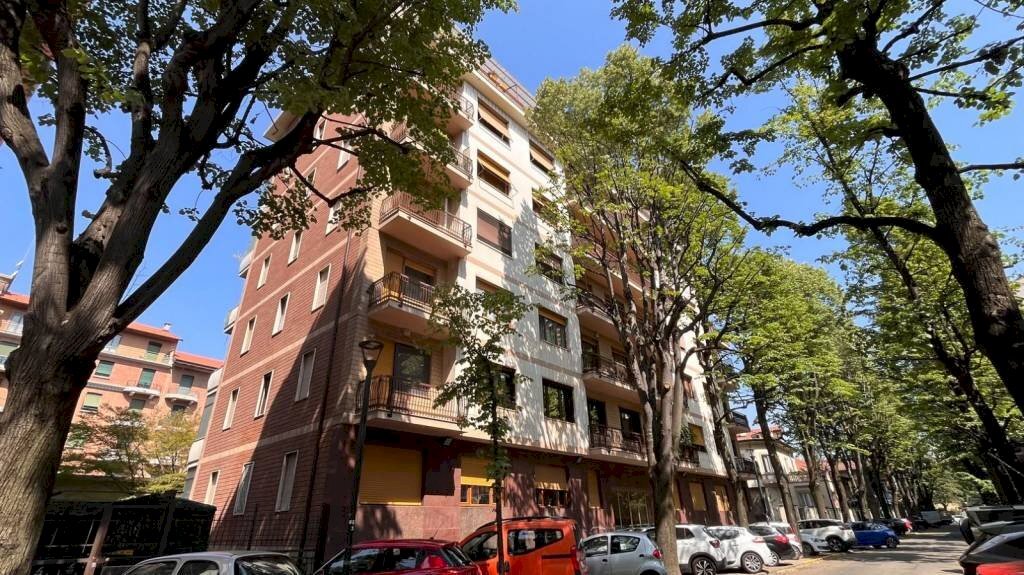 Facciata - Appartamento via Millaures, 5, Torino (zona Parella) - foto 1