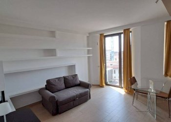 Salone - Appartamento via Ippolito Rosellini, 2, Milano (zona Isola) - foto 1