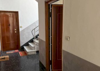 Interno palazzo - One-room apartment via Tonale, 16, Torino (neighborhood Mirafiori Sud) - photo 4