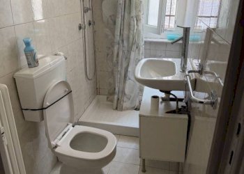 Bagno - One-room apartment via Tonale, 16, Torino (neighborhood Mirafiori Sud) - photo 13