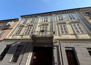 Facciata - Trilocale via Quintino Sella, 43, Asti - foto 1