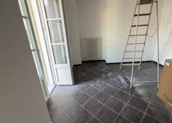 Camera da letto - Trilocale via Quintino Sella, 43, Asti - foto 15