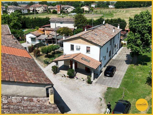 Foto 1 - Terraced Villa Via Confine Inferiore
 
141 - 143, Molinella - photo 1