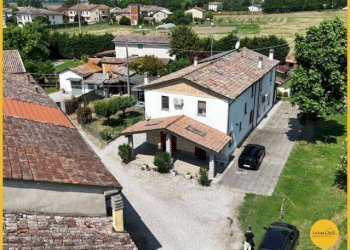 Foto 4 - Villa a Schiera Via Confine Inferiore
 
141 - 143, Molinella - foto 4