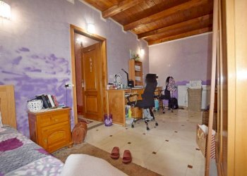 Camera da letto - Villa strada dei Bertoni, 27, Mondovì - photo 14