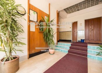 Interno palazzo - Four-room apartment via Apparizione, Genova (neighborhood Borgoratti) - photo 24