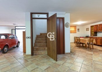 Foto 10 - Villa Via Tevere
 
8, Viterbo - foto 10