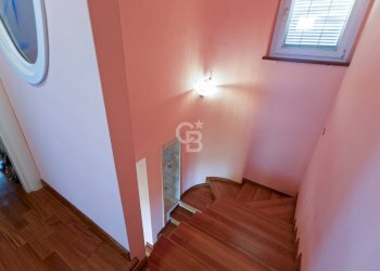 Foto 23 - Villa Via Tevere
 
8, Viterbo - foto 23