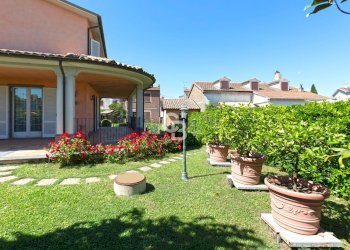 Foto 49 - Villa Via Tevere
 
8, Viterbo - foto 49