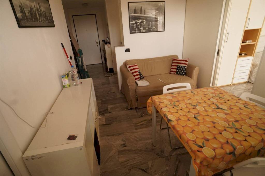 Salone - Four-room apartment via Olona, 12, Milano (neighborhood San Vittore) - photo 3