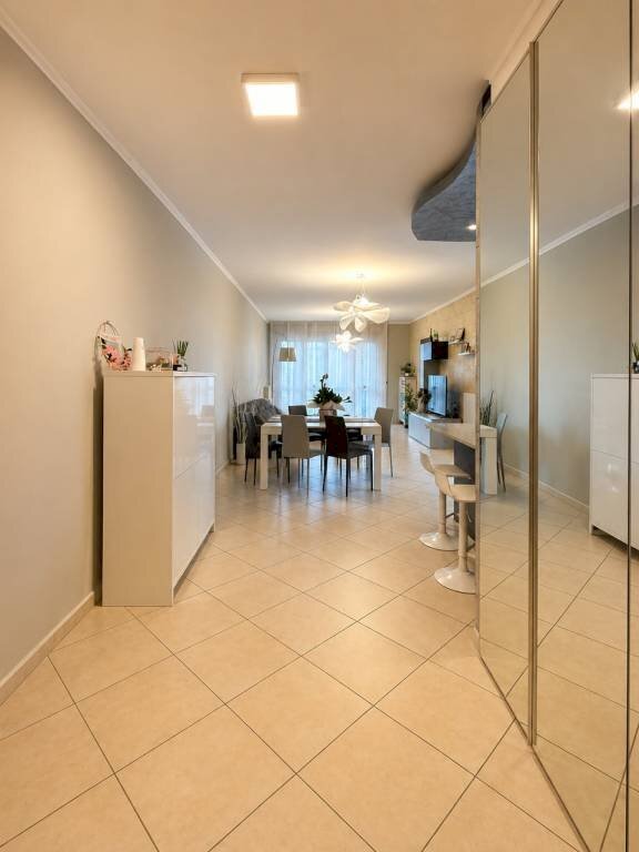 Ingresso - Quadrilocale via Cesare Battisti, 7/5, Carmagnola - foto 2