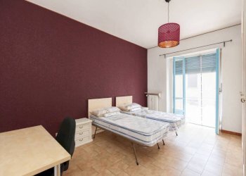 Camera da letto - Appartamento via Rosolino Pilo, 76, Torino (zona Parella) - foto 3