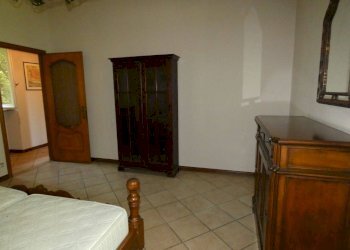 Camera da letto - Casa indipendente Località Sant'Eufemia, Sinio - foto 27
