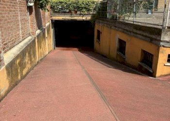 Cortile interno - Box via San Felice, 63, Bologna (neighborhood Centro Storico) - photo 2