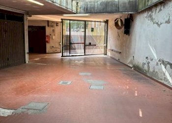 Ingresso - Box via San Felice, 63, Bologna (zona Centro Storico) - foto 3