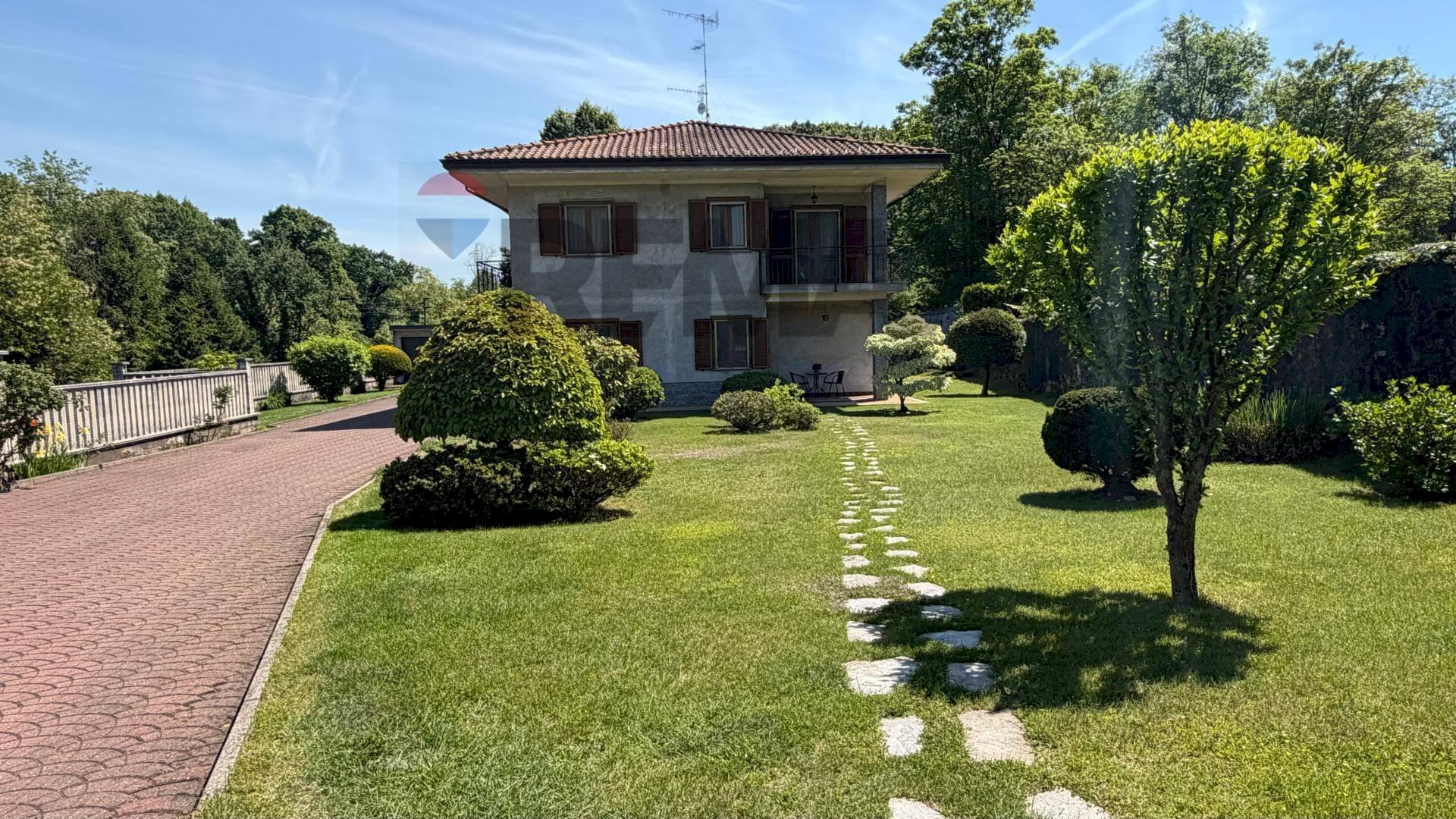 Giardino - Villa VIA DANTE ALIGHIERI
8, Pogno - foto 3