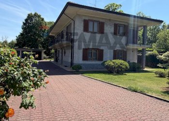 Casa all\'aperto - Villa VIA DANTE ALIGHIERI
 
8, Pogno - foto 1