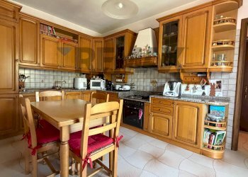 Cucina - Villa VIA DANTE ALIGHIERI
 
8, Pogno - foto 4