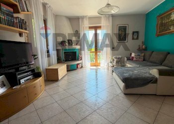 Soggiorno - Villa VIA DANTE ALIGHIERI
 
8, Pogno - foto 9
