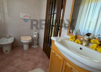 Bagno - Villa VIA DANTE ALIGHIERI
 
8, Pogno - foto 16