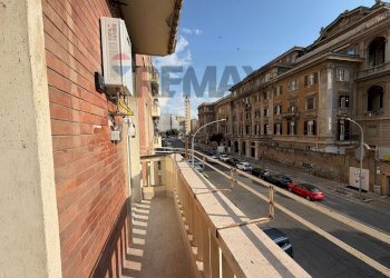 Balcone - Trilocale Via Matera
 
29, Roma - foto 11